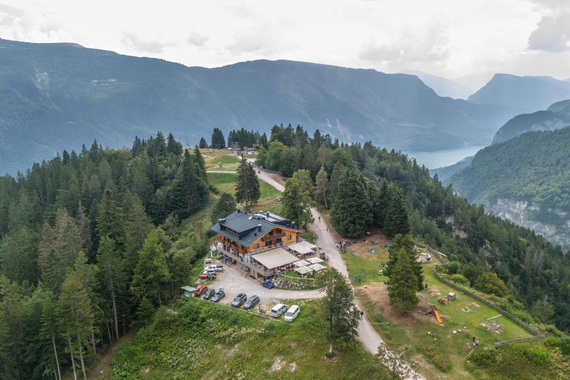 Rifugio La Montanara Lodge